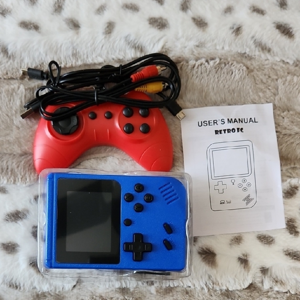 Game Box Plus Blue Handheld Console - Picture 3 of 3
